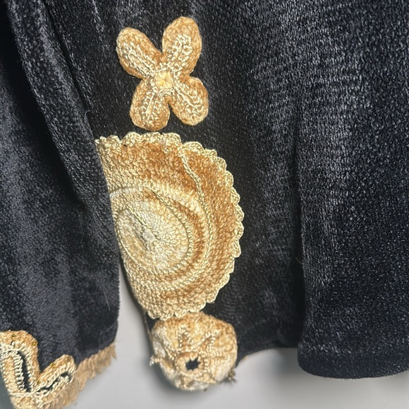 That Sweater Black Velvet Top with Gold Safari Embellishments - Picture 4 of 8